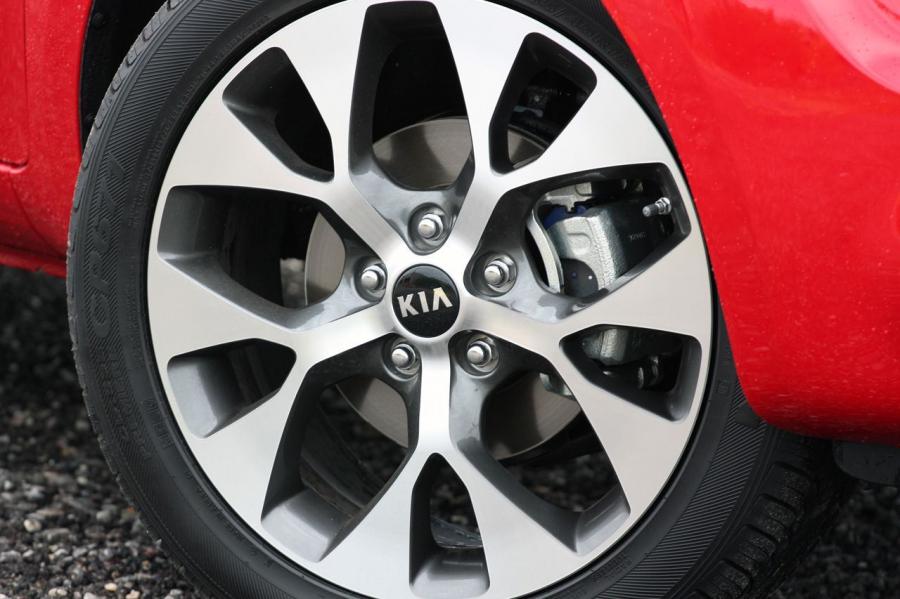  Kia Soul 2.0L 2013 года  (фото 7 из 14)
